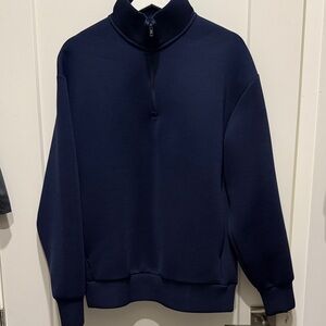 Uniqlo Men's Navy Sweatshirt